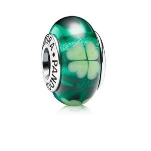 Kiss me I’m Irish charm four leaf clover